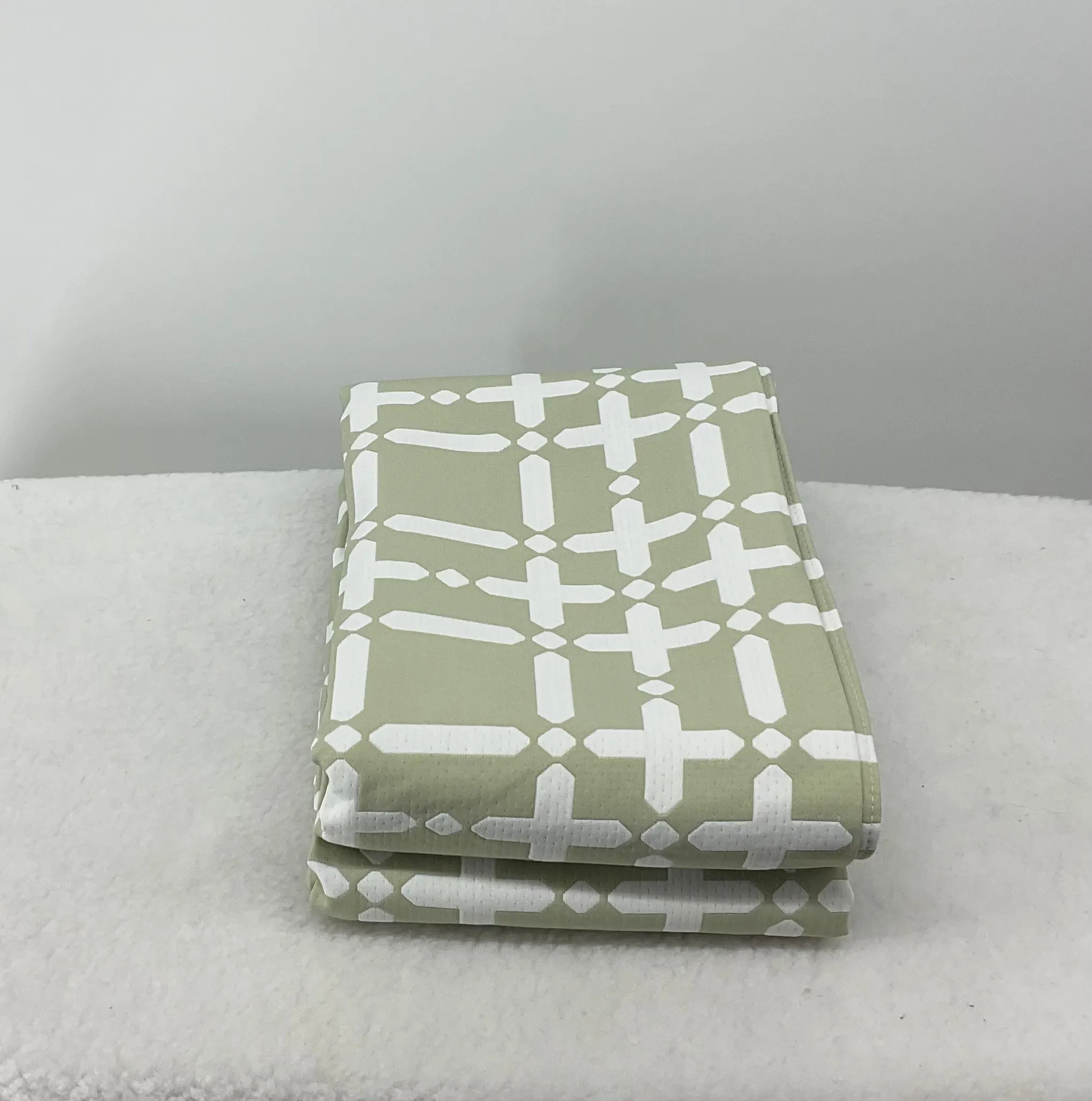 WATERPROOF PET THROW COVERS