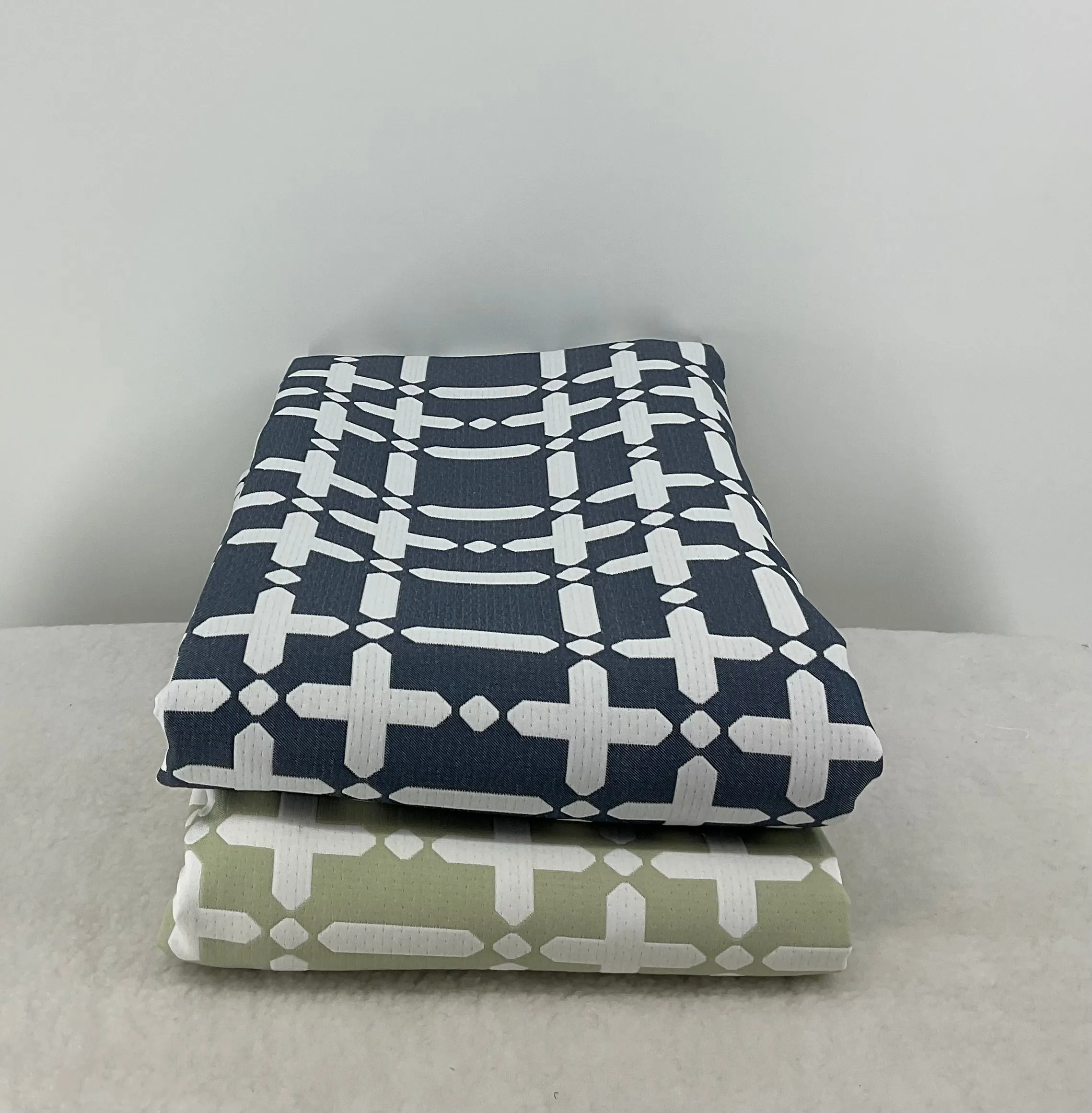 WATERPROOF PET THROW COVERS